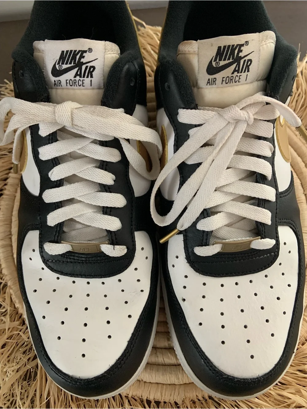 NIKE Men’s Air Force One Black White Gold Sneakers Size 10.5